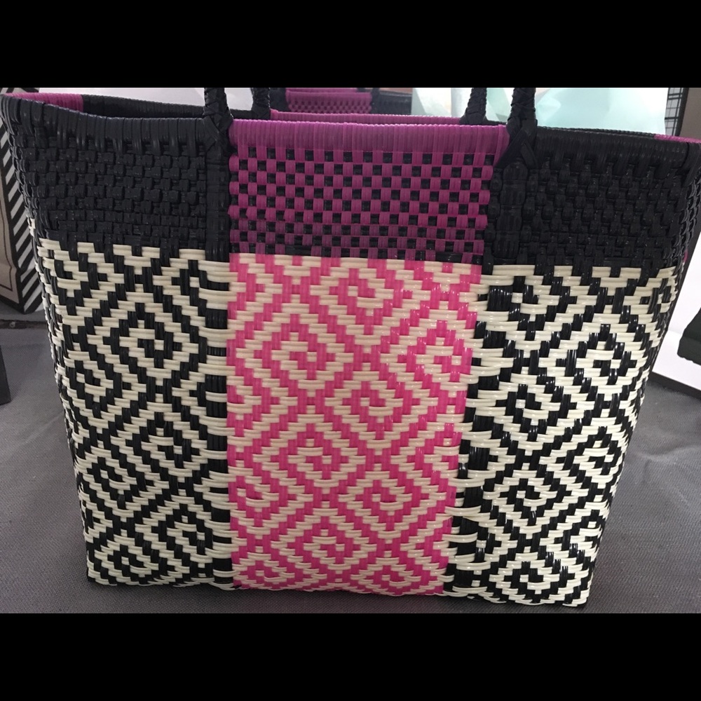 Hand made plastic bag tote.
